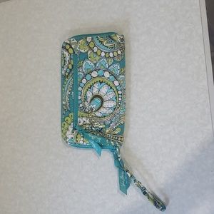 Vera Bradley‎ Wallet Peacock Design NWOT
